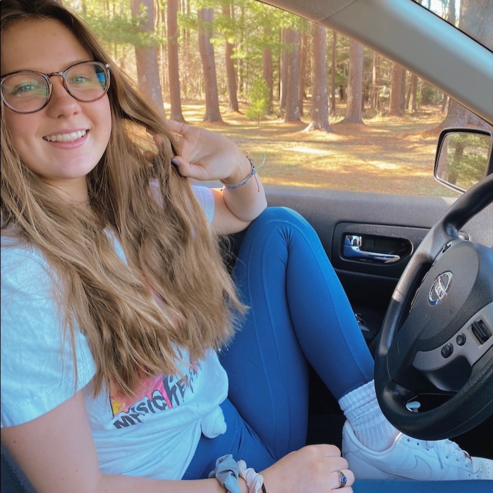 Meet your Posher, Abbie